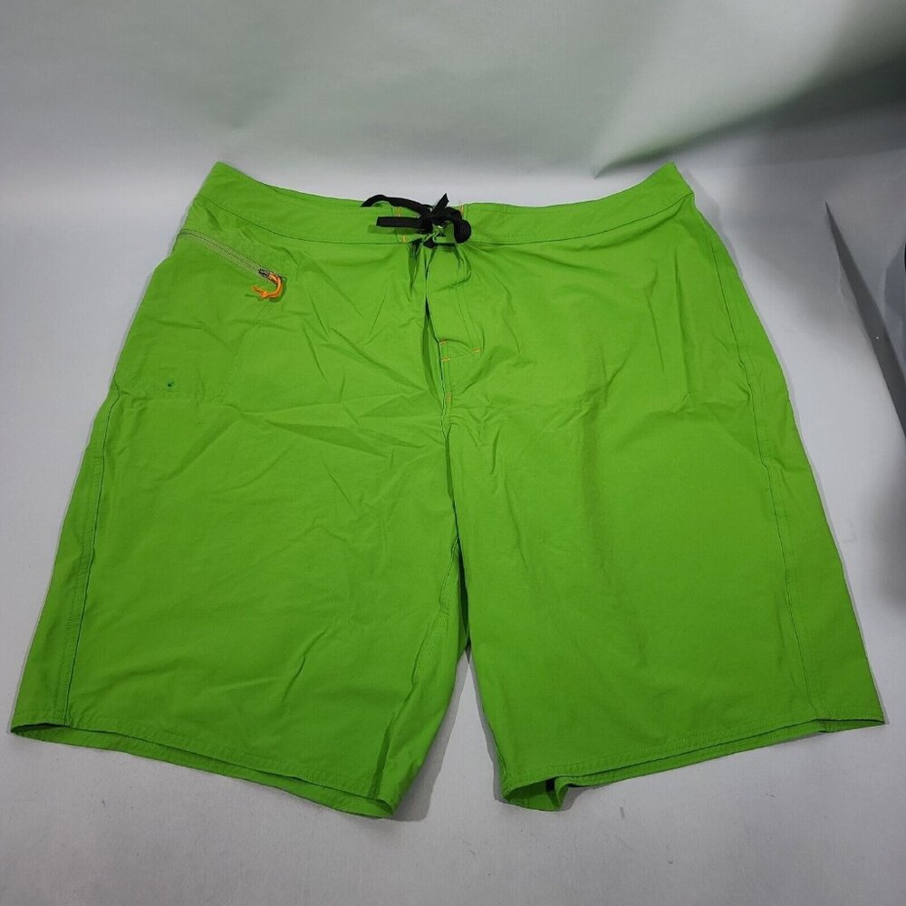 Orvis Trout Bum 10" Green Board Shorts Men's Size 42